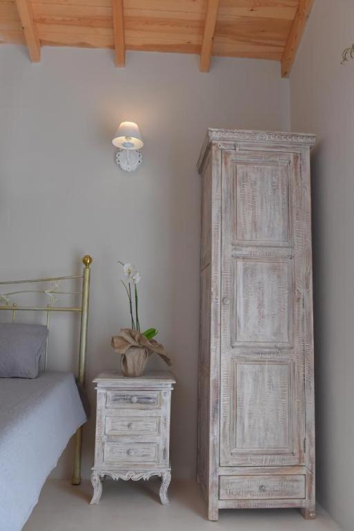 Oisyra Boutique Suites Ermoupoli Exteriör bild