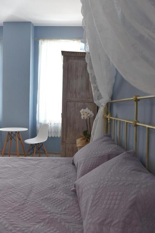 Oisyra Boutique Suites Ermoupoli Exteriör bild